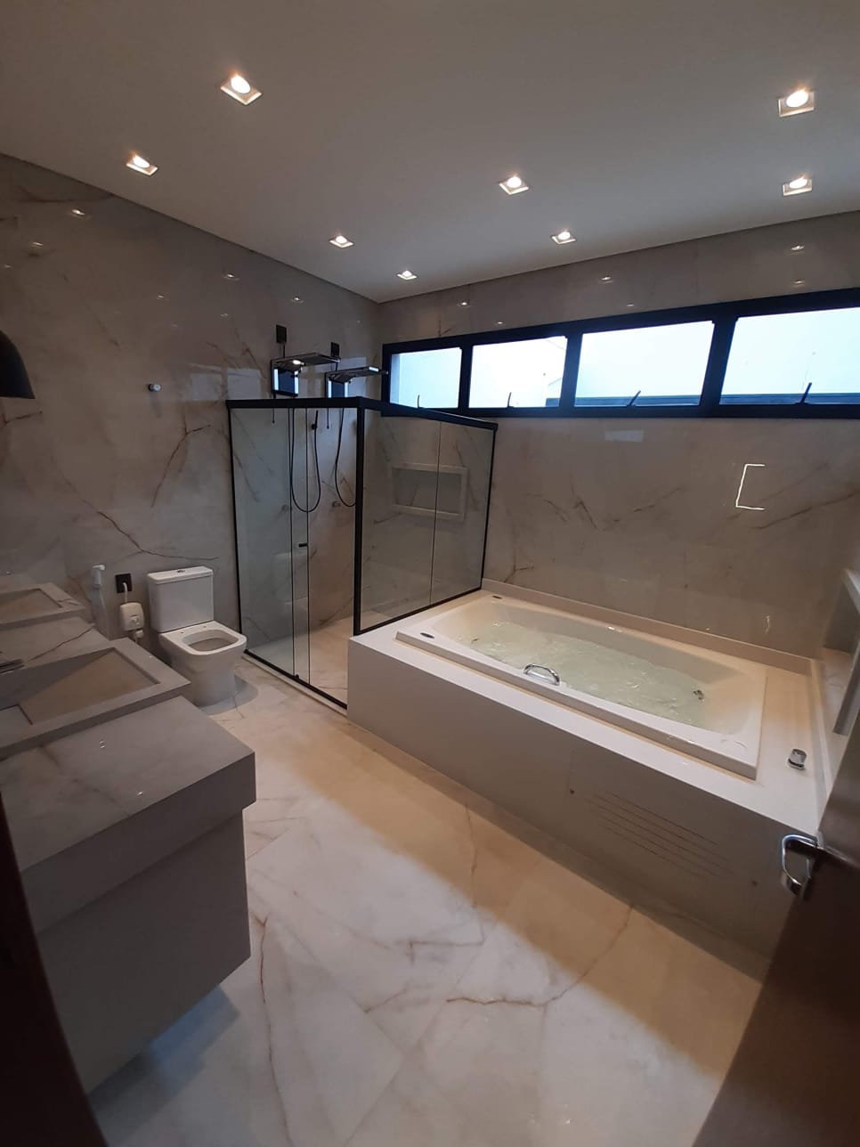 WhatsApp Image 2023-04-27 at 11.30.39 (1)