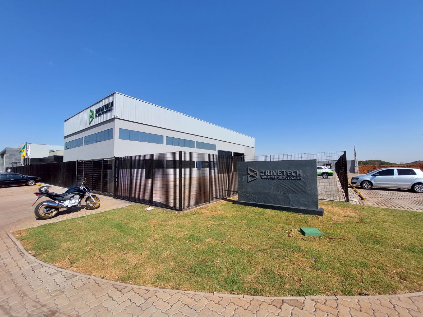 WhatsApp Image 2023-04-27 at 11.39.47